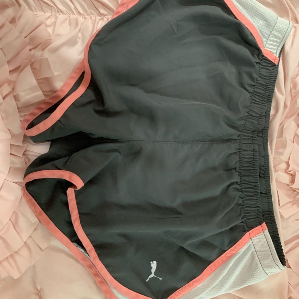 Running shorts